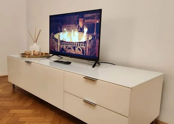 City Apartment Апартаменти